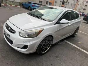 Hyundai Accent 2018 Blanc
