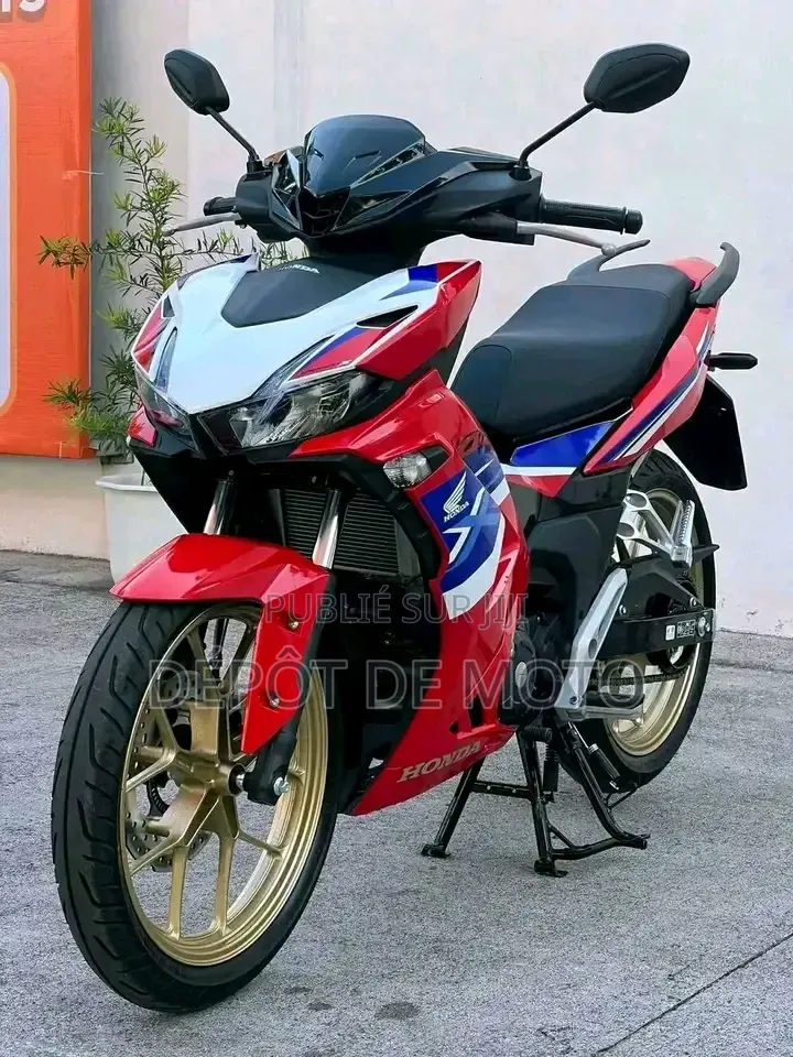 Nouveau Honda Autre 2026 Rouge