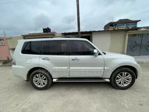 Mitsubishi Pajero 2019 Blanc