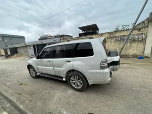 Mitsubishi Pajero 2019 Blanc
