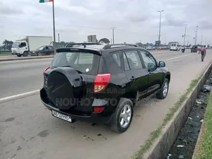 Toyota RAV4 2008 Noir