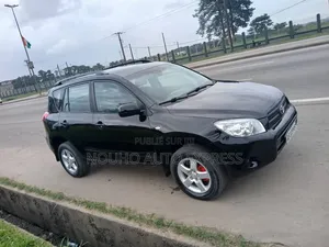 Toyota RAV4 2008 Noir