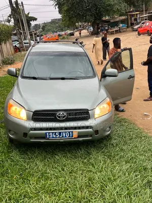 Toyota RAV4 2007 Autre