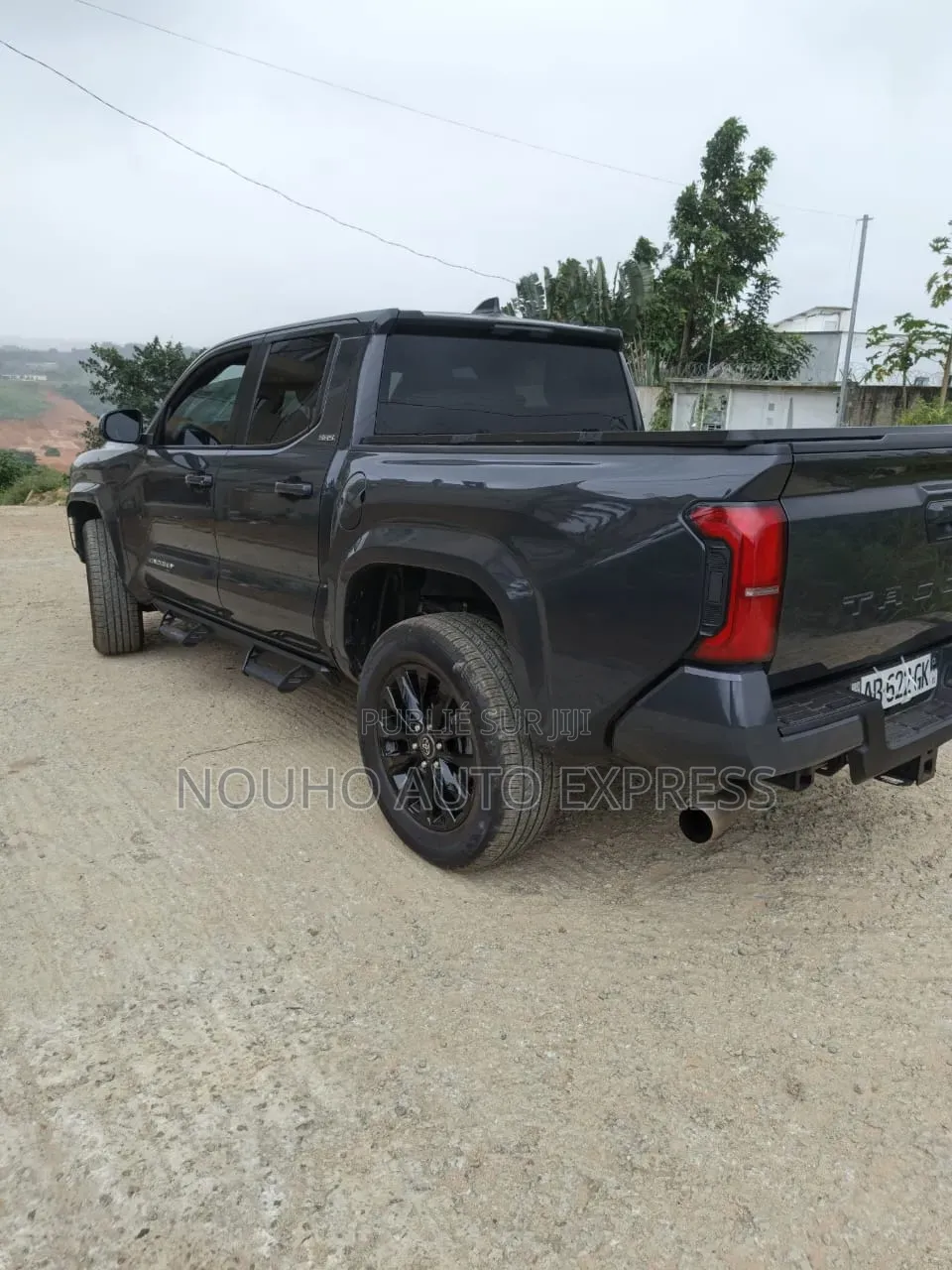 Toyota Tacoma 2024 Noir