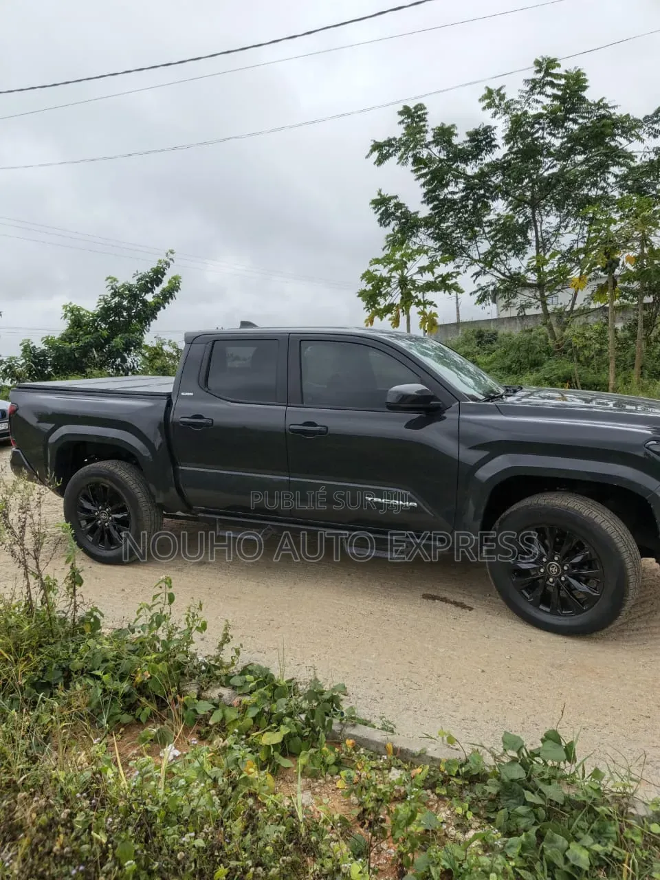 Toyota Tacoma 2024 Noir