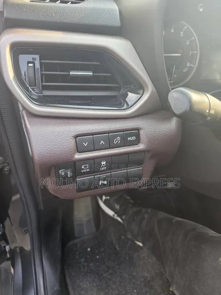 Suzuki Fronx 2025 Gris