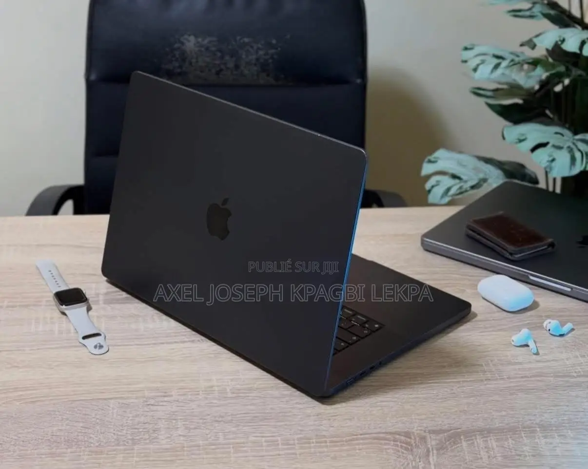 Nouveau Apple MacBook Pro 2019 16GB Intel Core i7 HDD 1T