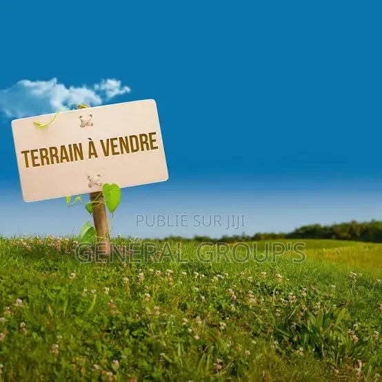 Terrain en Vente a Cocody Angré Chateau