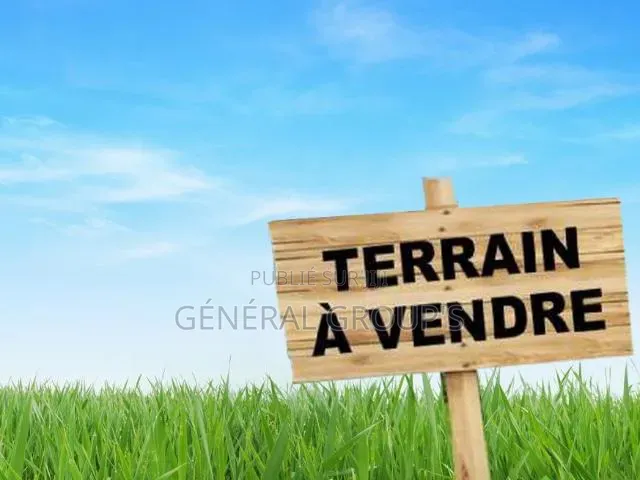 Terrain en Vente a Cocody Angré Chateau