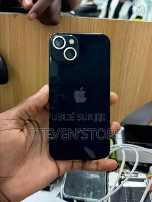 Apple iPhone 13 128 GB Noir