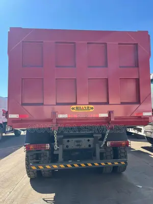 Camion Benne Howo 10 Roue 6*4