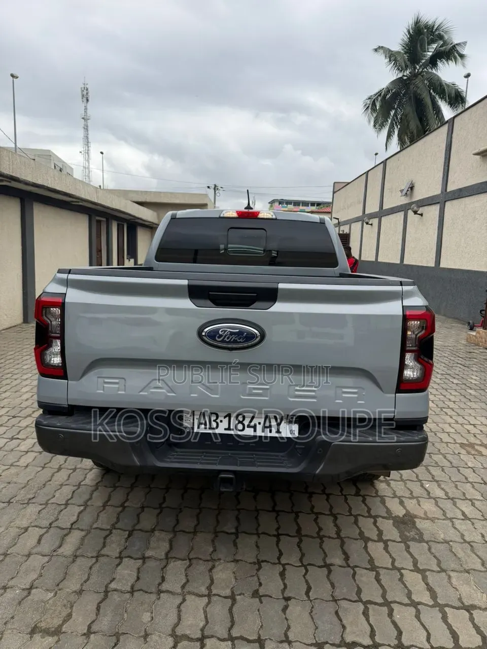 Nouveau Ford Ranger Raptor 4WD SuperCrew 5' Box 2025 Gris