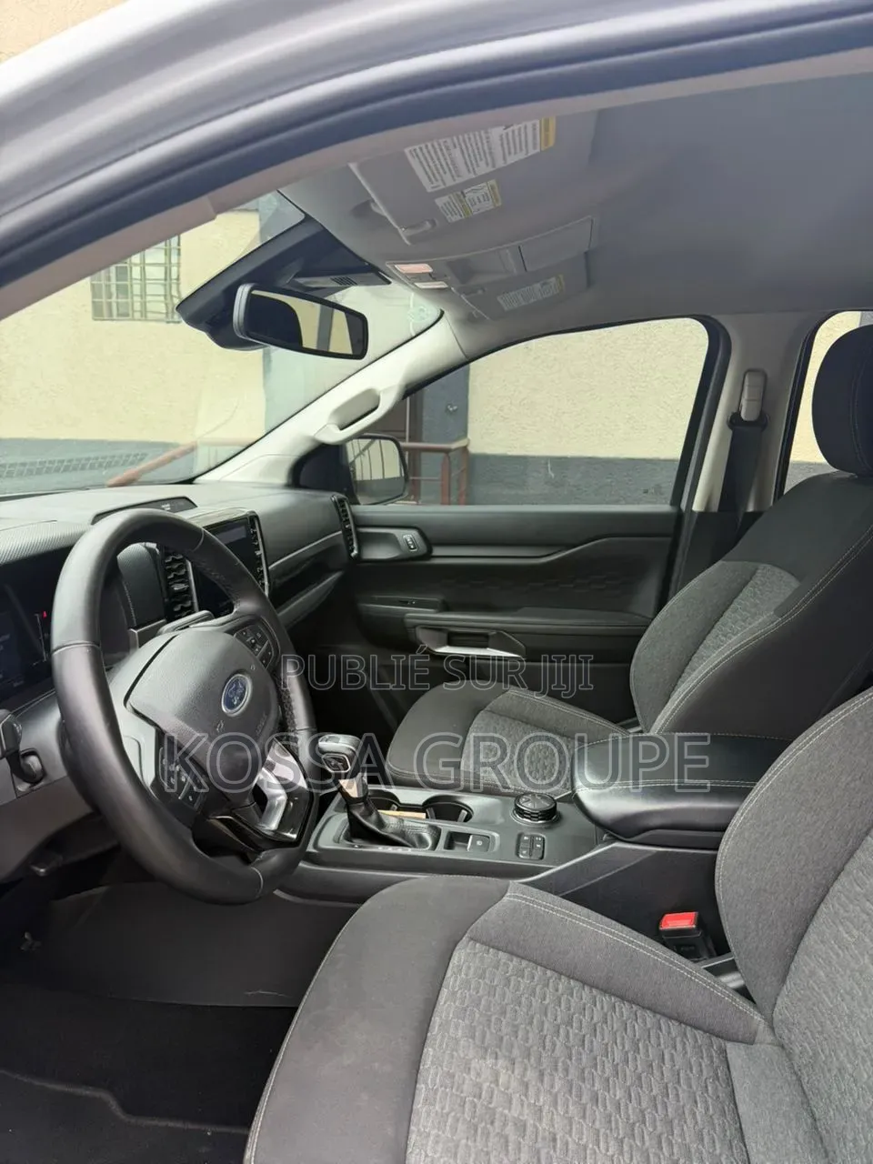 Nouveau Ford Ranger Raptor 4WD SuperCrew 5' Box 2025 Gris