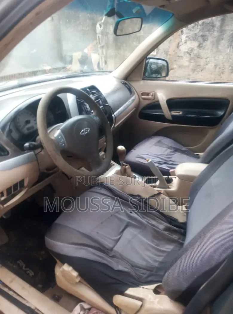 Chery Tiggo 2.0 2012 Gris