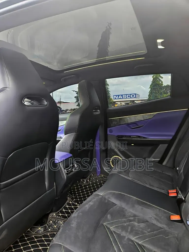 Changan UNI-T 2024 Bleu
