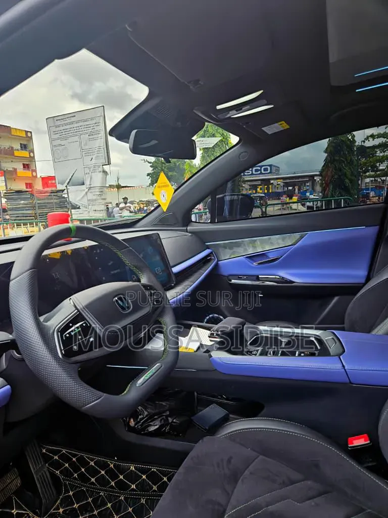 Changan UNI-T 2024 Bleu