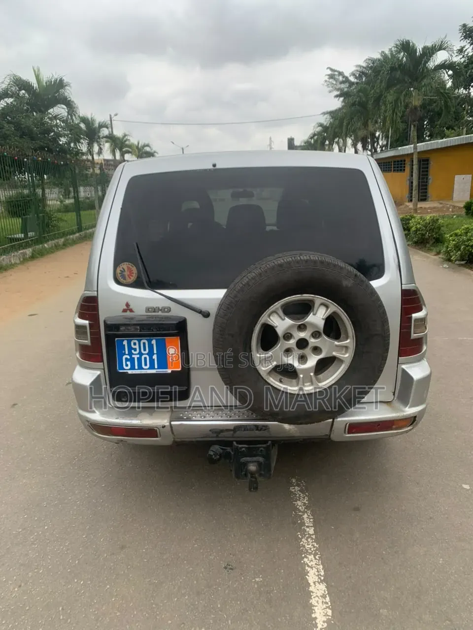 Mitsubishi Pajero Sport 2015 Gris