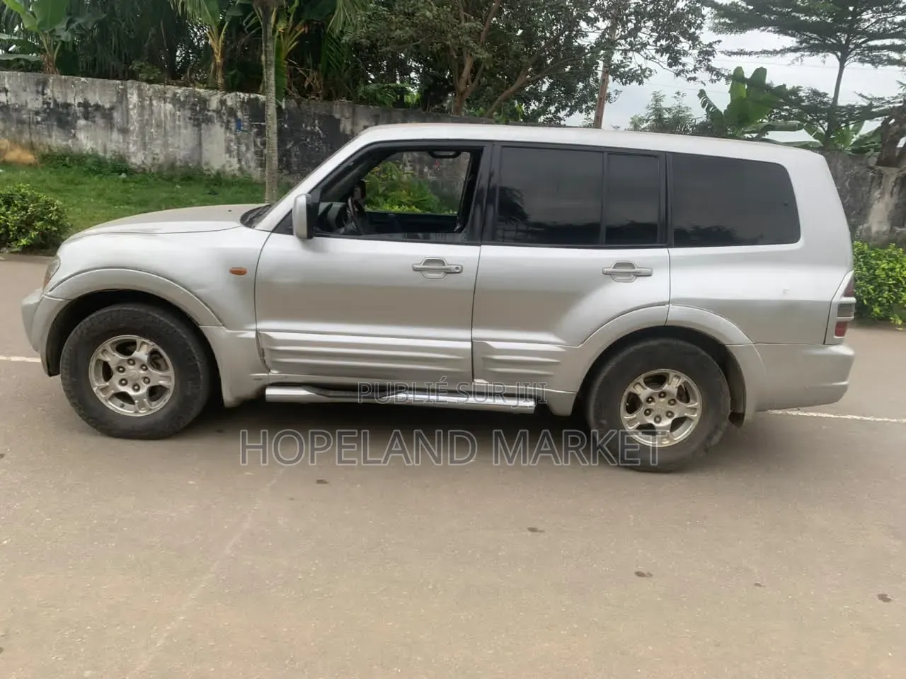 Mitsubishi Pajero Sport 2015 Gris