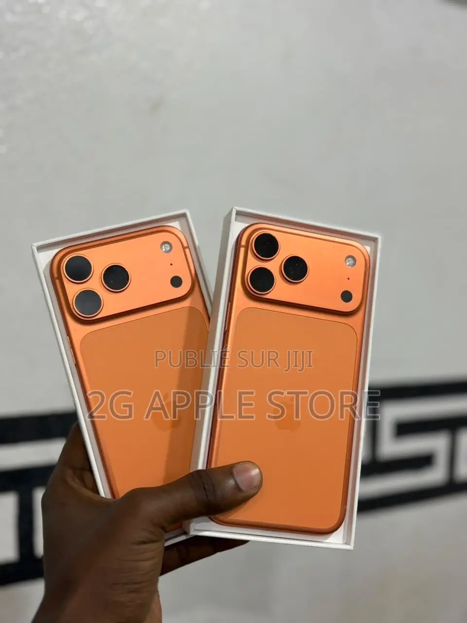 Nouveau Apple iPhone 11 64 GB Noir