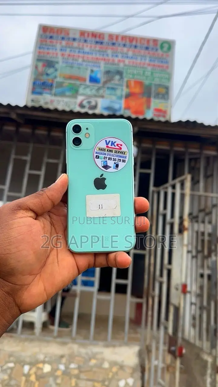 Nouveau Apple iPhone 12 64 GB Vert
