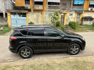 Toyota RAV4 2018 Noir
