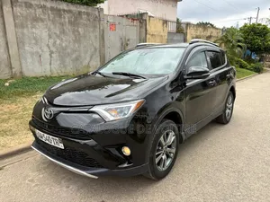 Toyota RAV4 2018 Noir