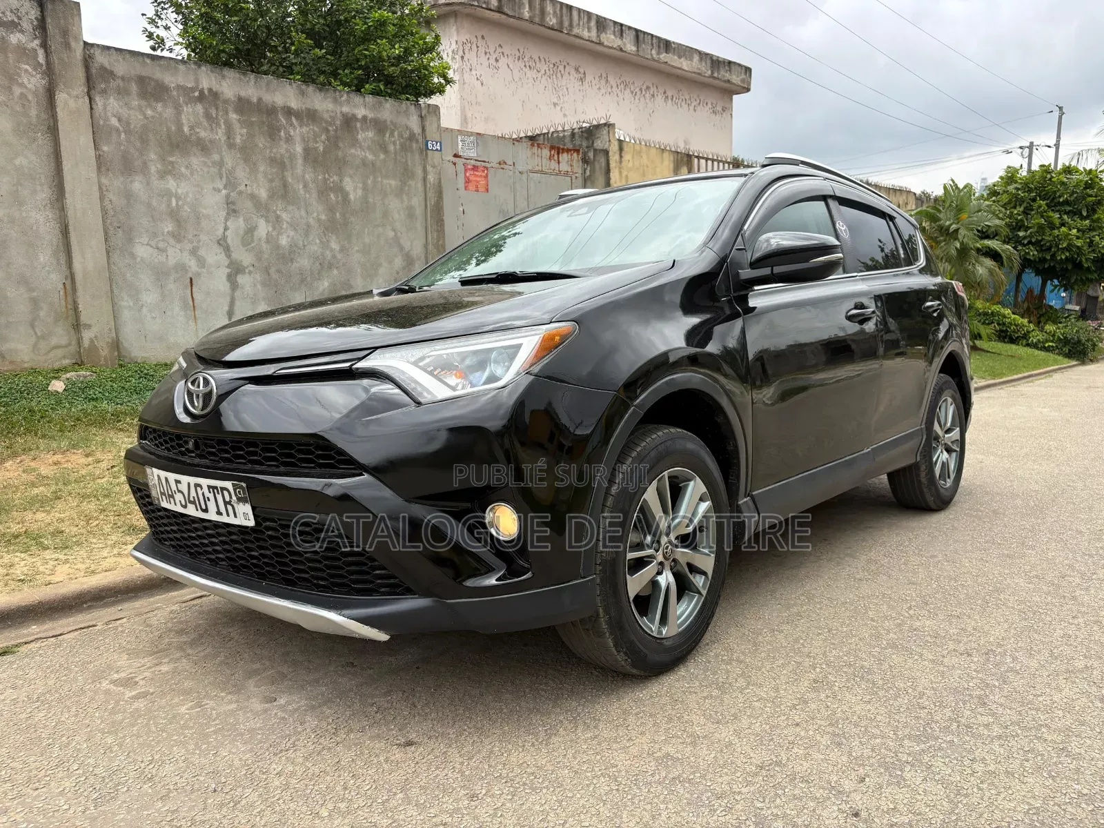 Toyota RAV4 2018 Noir
