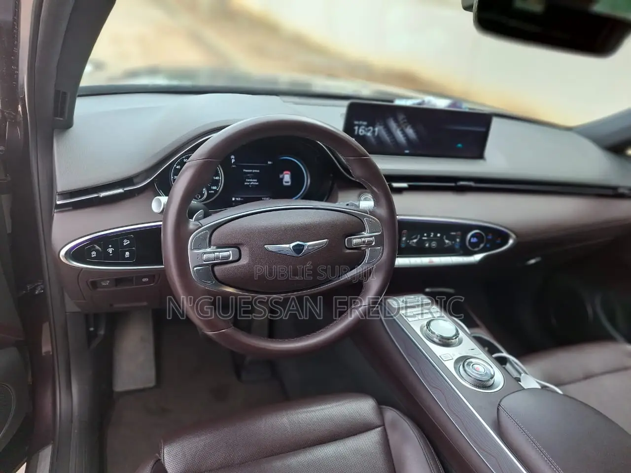Genesis GV70 2022 Marron