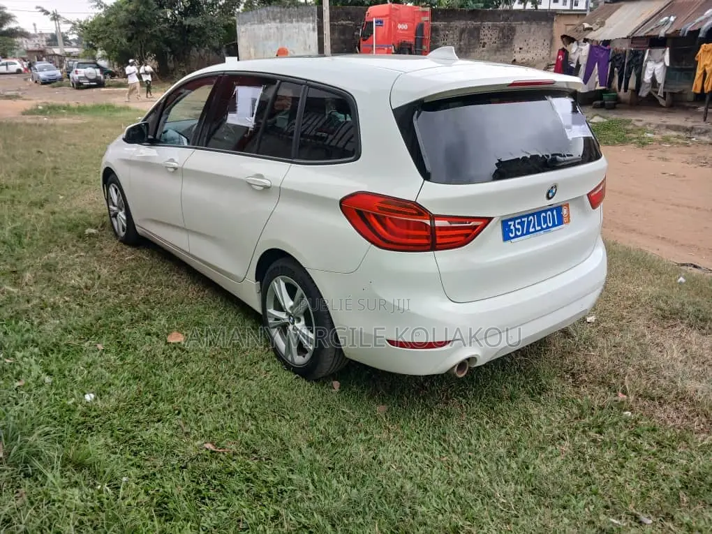BMW 218i 2019 Blanc