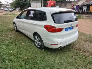 BMW 218i 2019 Blanc