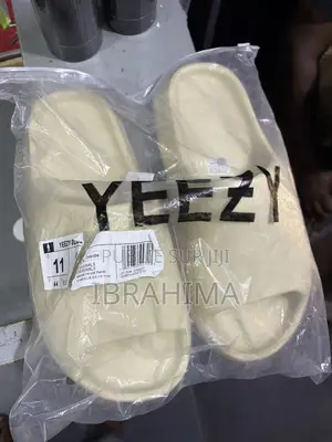Chaussure Slide Yeezy