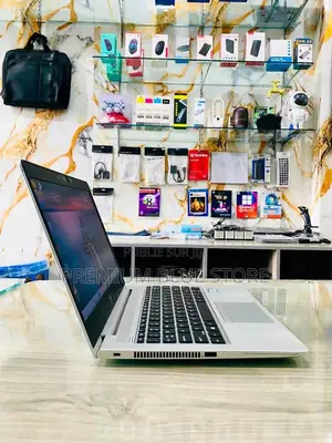 Nouveau HP EliteBook 830 G5 8GB Intel Core i5 SSD 256GB