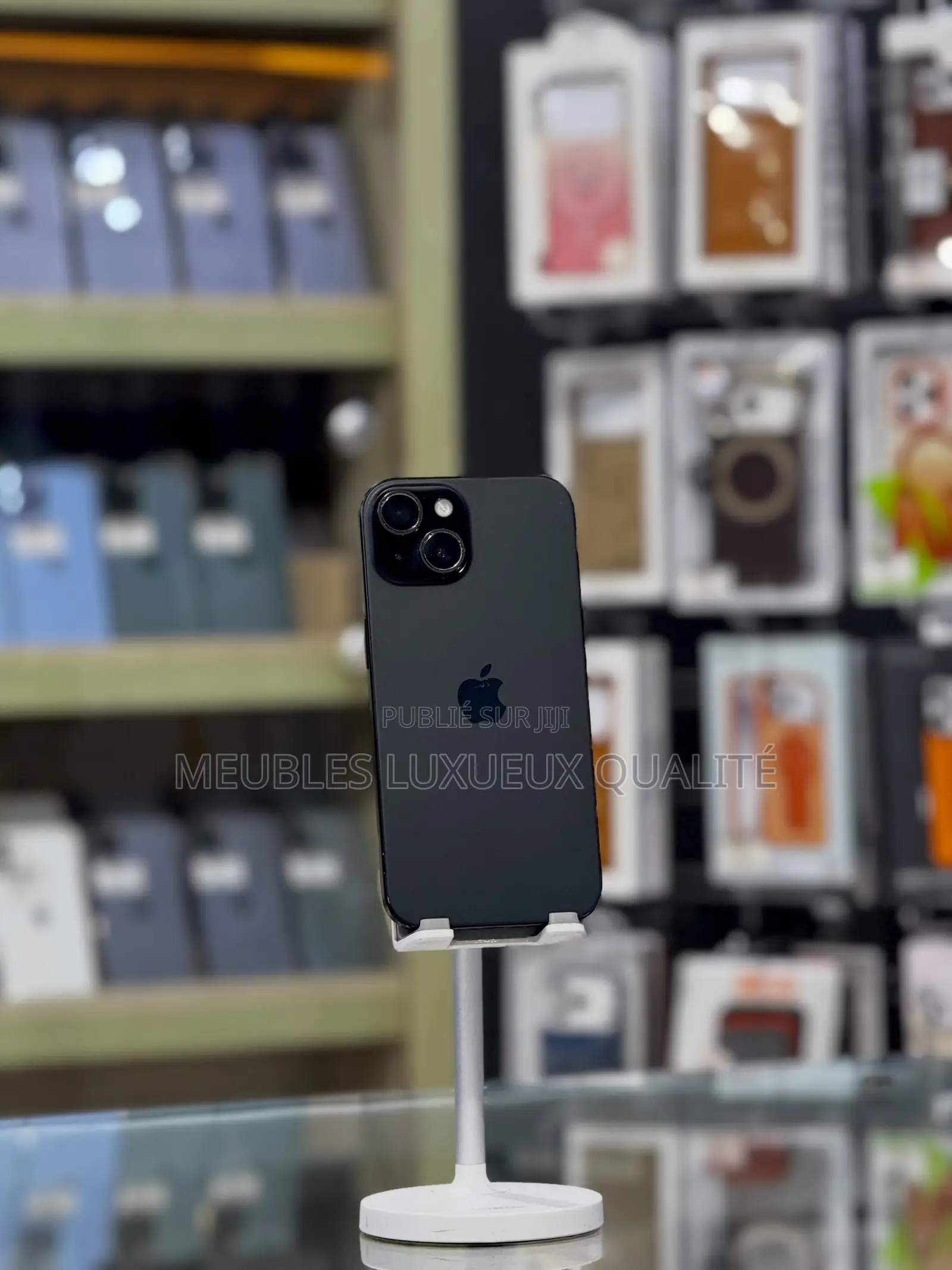 Nouveau Apple iPhone 15 Plus 256 GB Noir