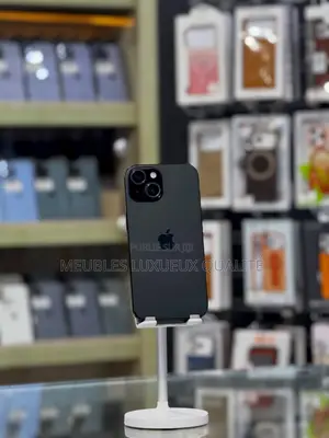 Nouveau Apple iPhone 15 Plus 256 GB Noir