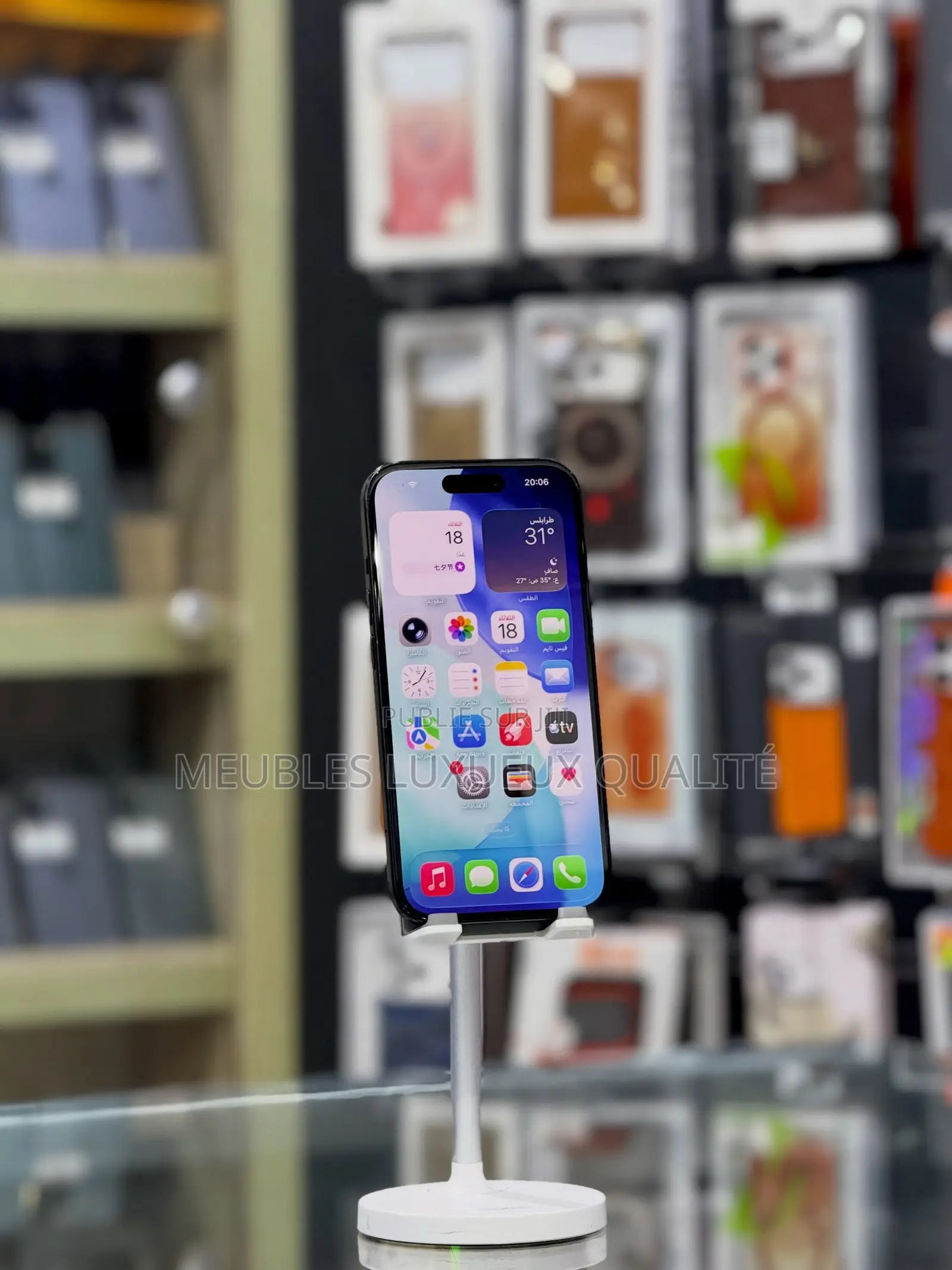 Nouveau Apple iPhone 15 Plus 256 GB Noir