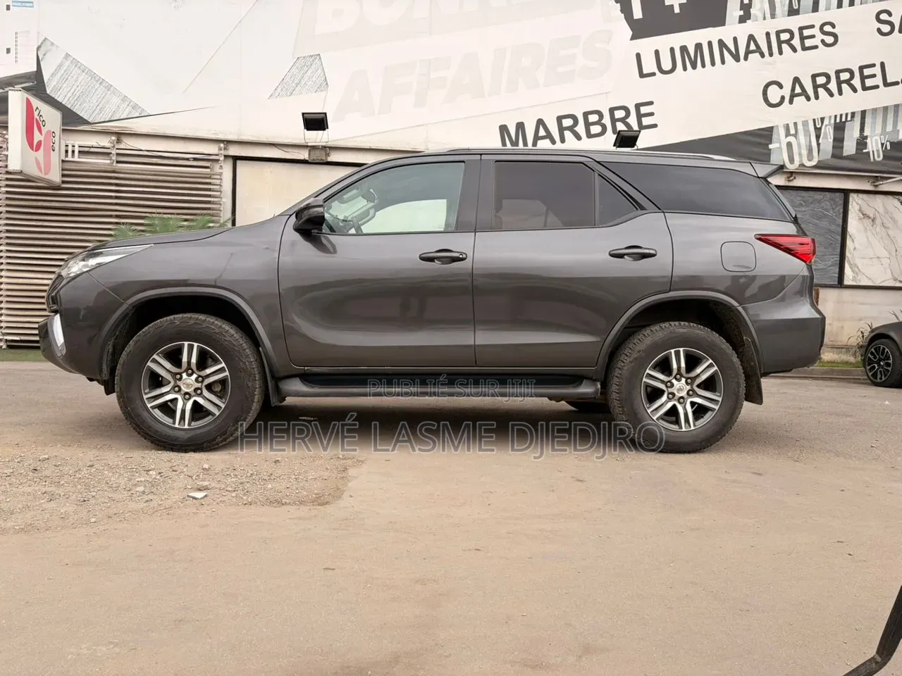 Toyota Fortuner 2020 Gris