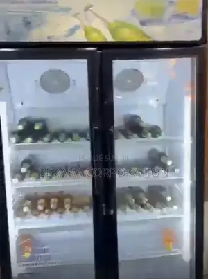 🔥 RESTAURANT ÉQUIPÉ À LOUER – ANGRÉ 9e TRANCHE 📍 Bordure De Voie, Prè