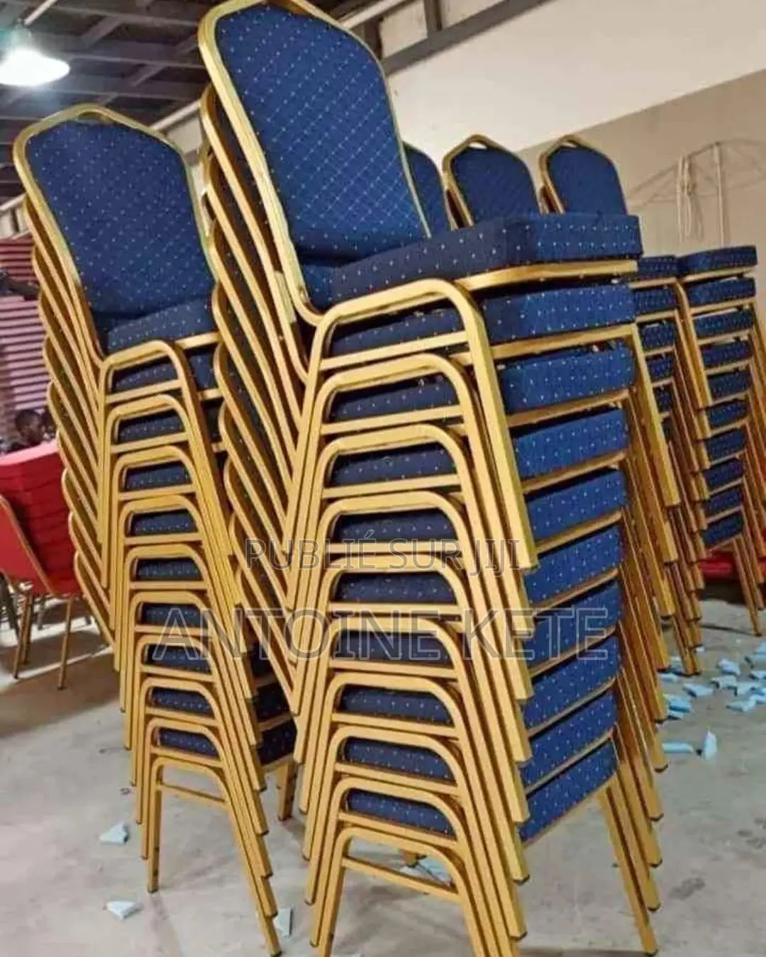 Chaise De Très Bonne Qualité