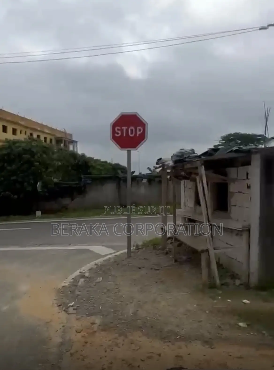 4chbre Duplex dans Beraka Corporation, Cocody à Vendre