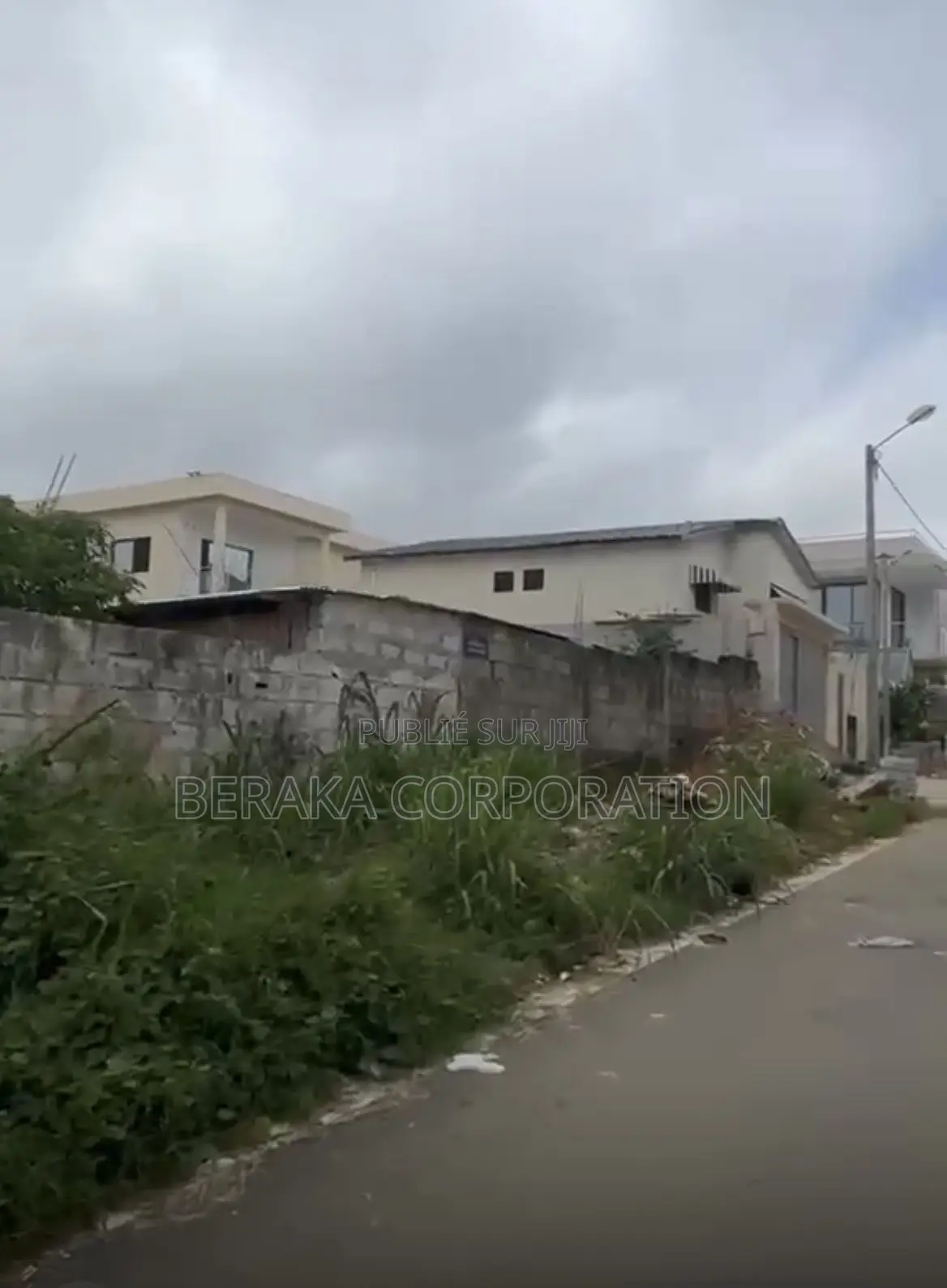 4chbre Duplex dans Beraka Corporation, Cocody à Vendre