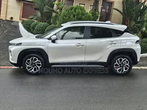 Suzuki Fronx 2024 Autre