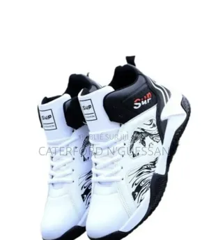 Chaussures Baskets Homme