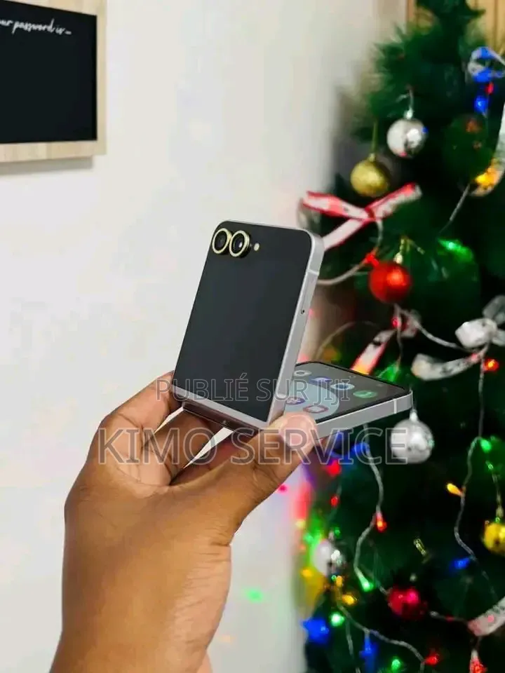 Nouveau Samsung Galaxy Z Flip6 256 GB Noir