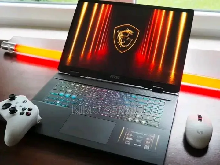 Nouveau Asus Autre 8GB Intel Core Ultra 9 HDD+SSD 256GB