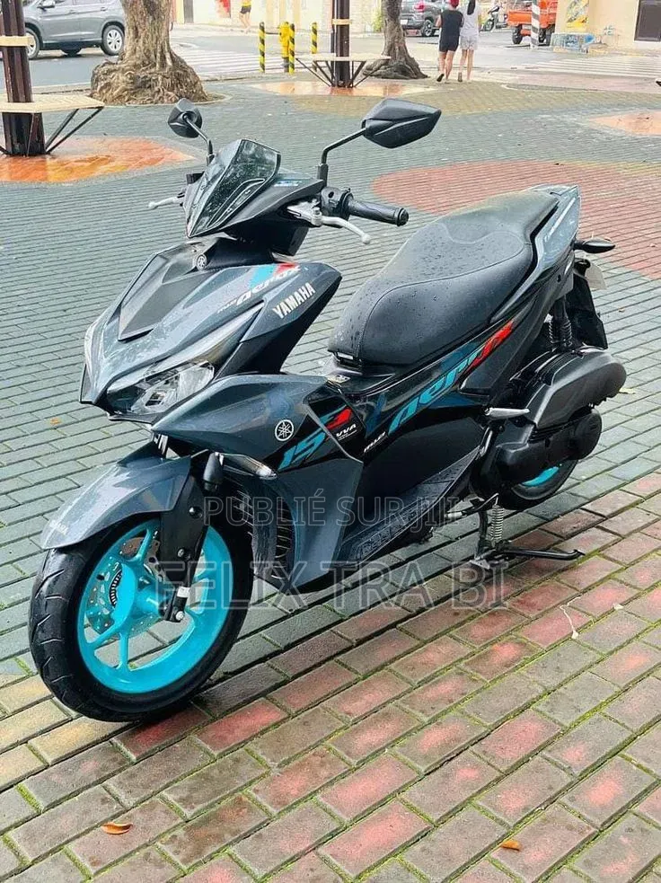 Nouveau Yamaha Aerox 2022 Noir