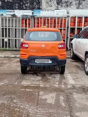 Suzuki S-Presso 2023 Orange
