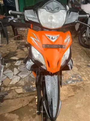 Nouveau TVS Rockz 125 2025 Orange