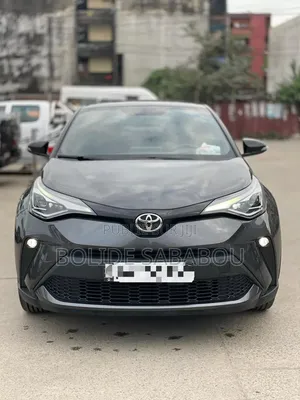 Nouveau Toyota C-HR 2025 Noir