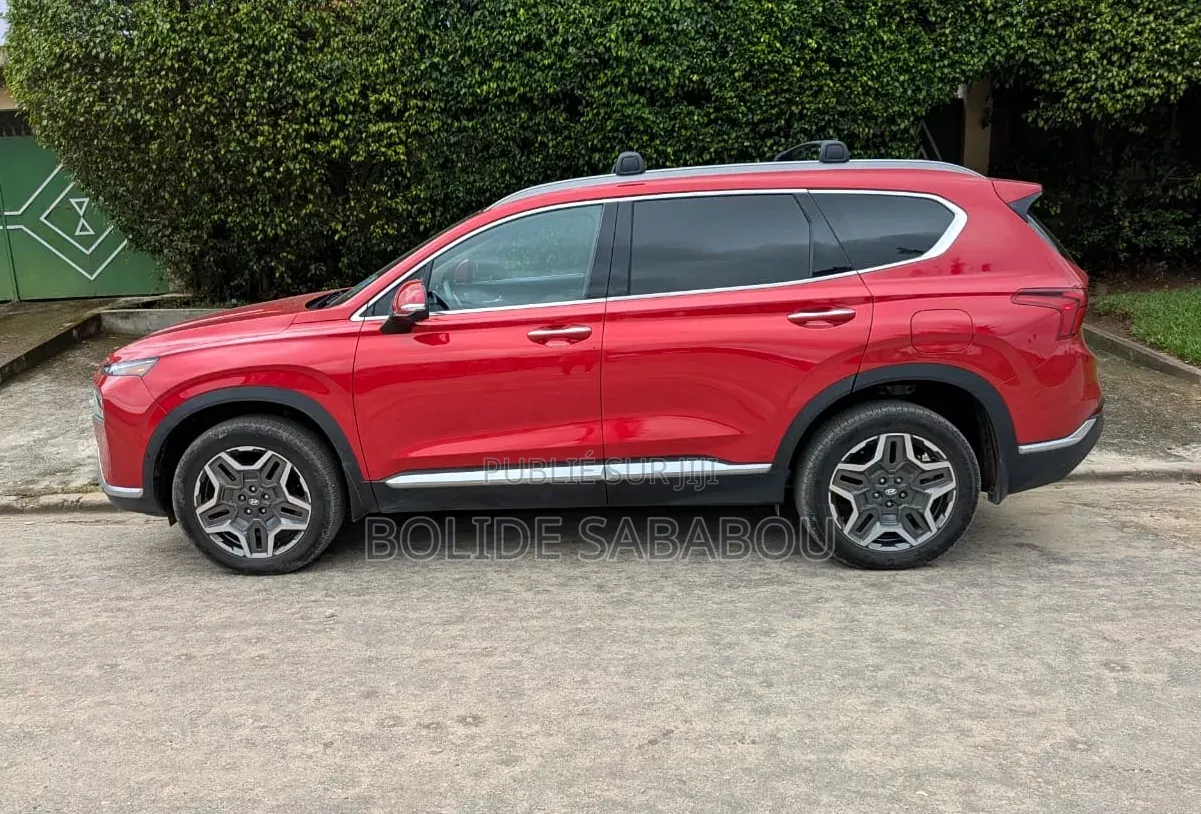 Nouveau Hyundai Santa Fe 2023 Rouge