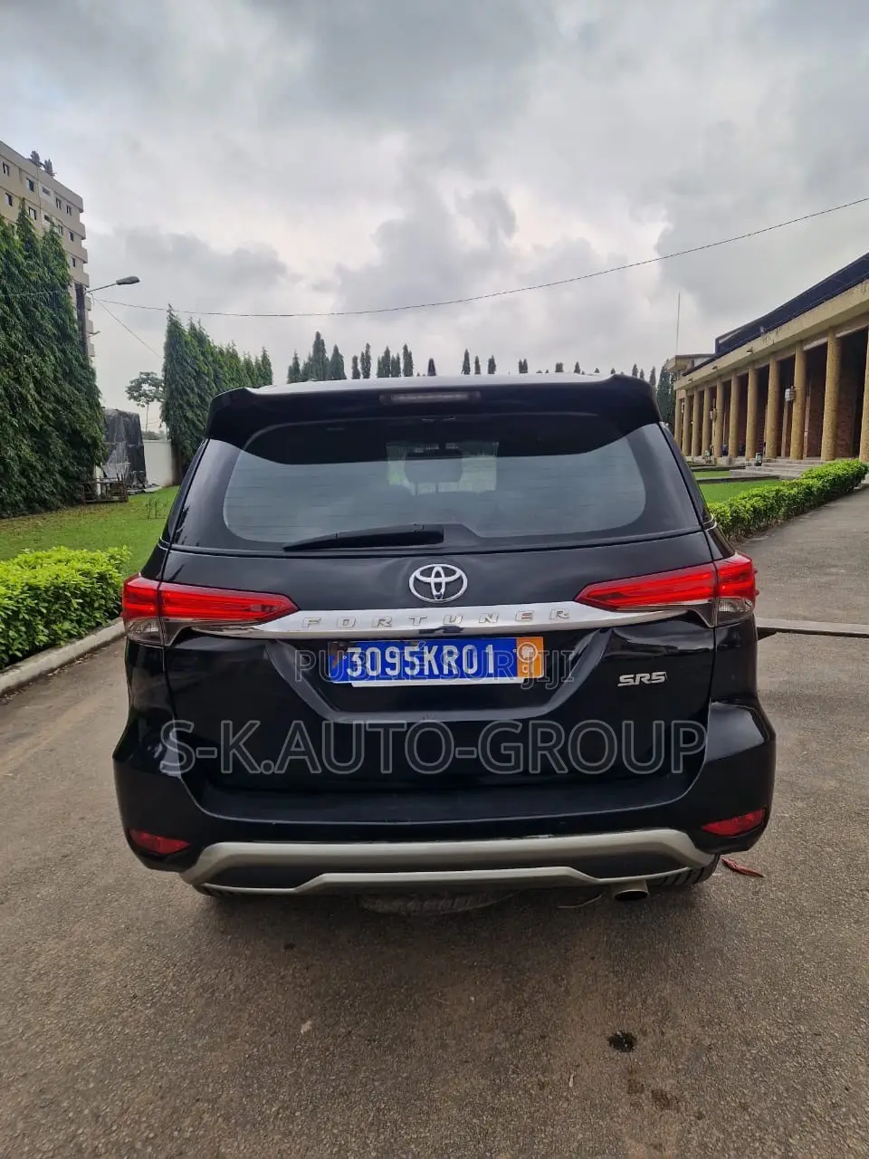 Toyota Fortuner 2021 Noir